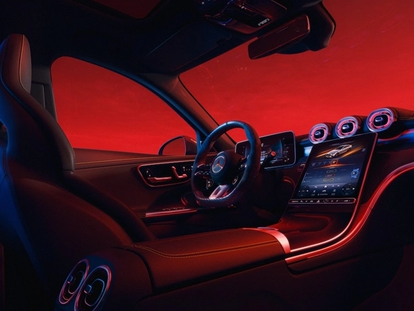 interior_inicio-amg-clase-c - Automercol Mercedes-Benz en Colombia | Venta y Servicio Técnico